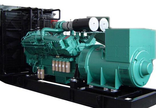 栾川冬季柴油发电机组启动前应进行哪些预热操作？