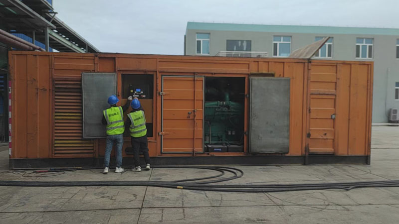 栾川如何检查柴油发电机组的机油油位?